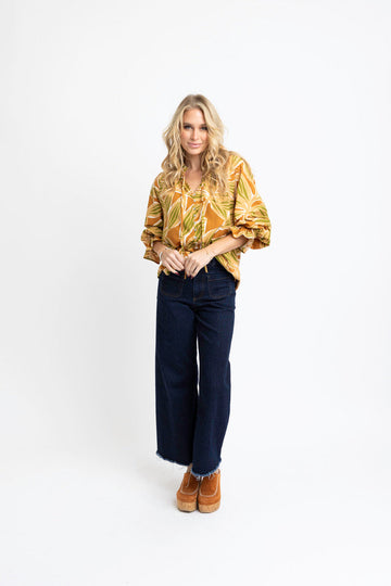Desert Palm Vneck Top