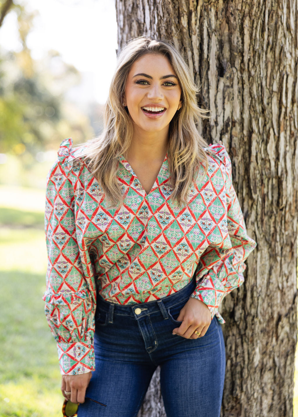 Paris Floral Vneck Ruffle Sleeve Top