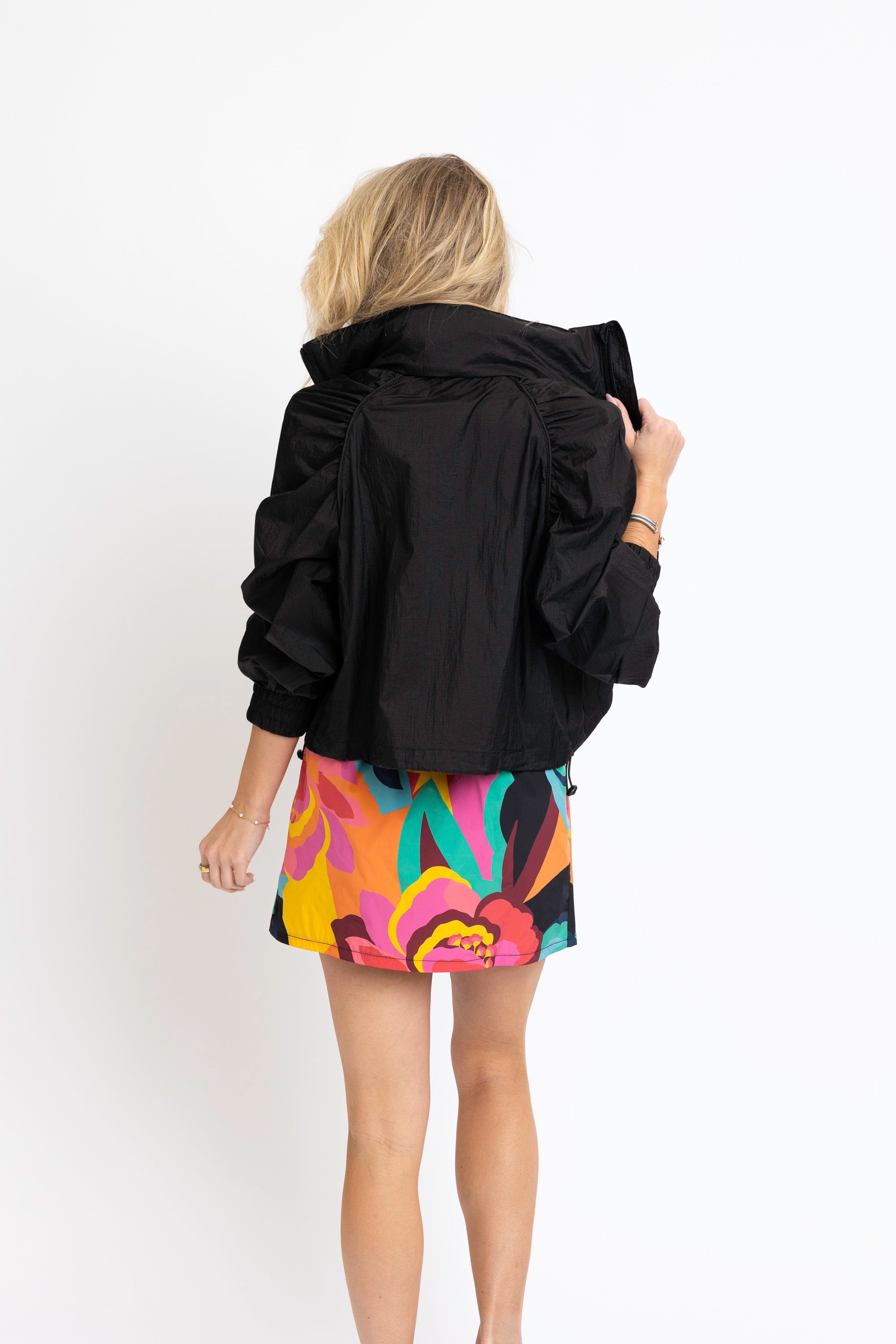 Solid Sport Jacket w Hood